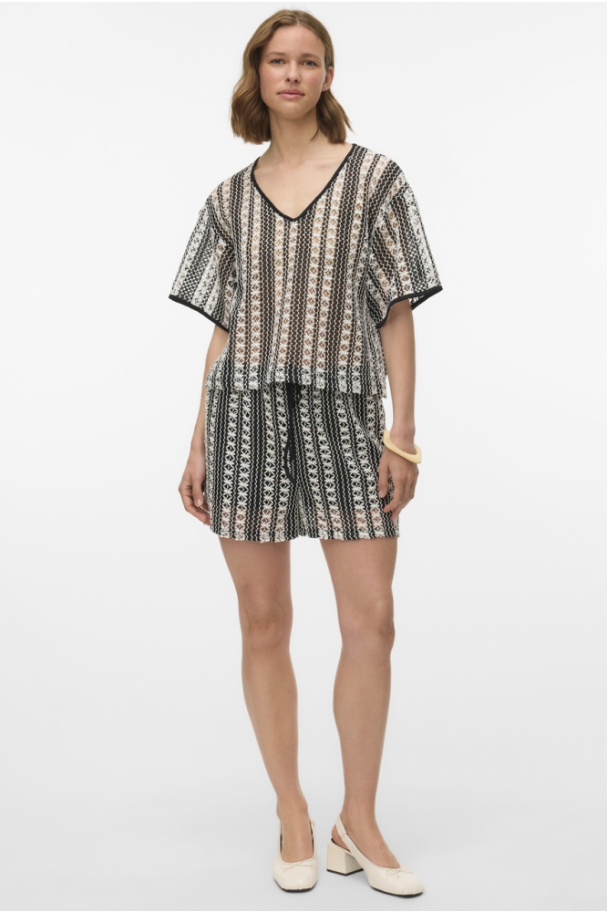 VMOHIO SS V-NECK OVERSIZE TOP JRS G 10324978 BLACK/SNOW WHITE